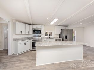 130 Old Lowesville Rd, Stanley, NC 28164