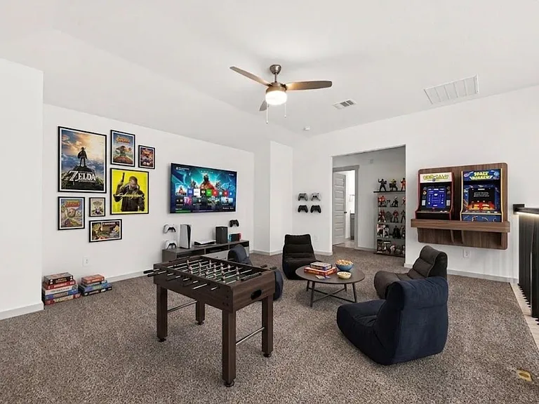 1107 Lakes Edge Ln — Photo 30
