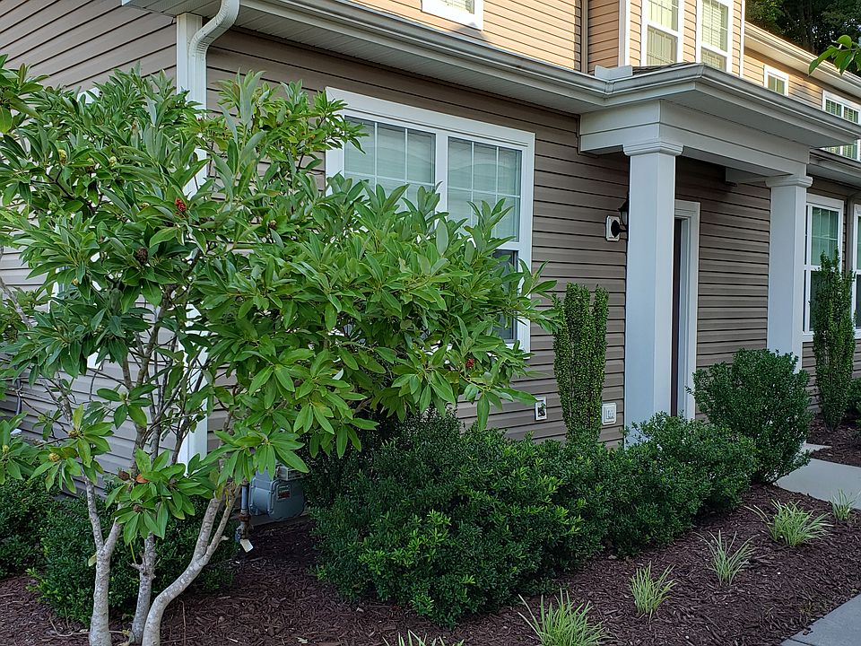 1st image of 2448 Leytonstone Dr