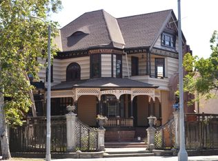 1140 W Adams Blvd, Los Angeles, CA 90007