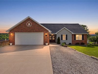 22 Bandy Dr, Holiday Island, AR, 72631