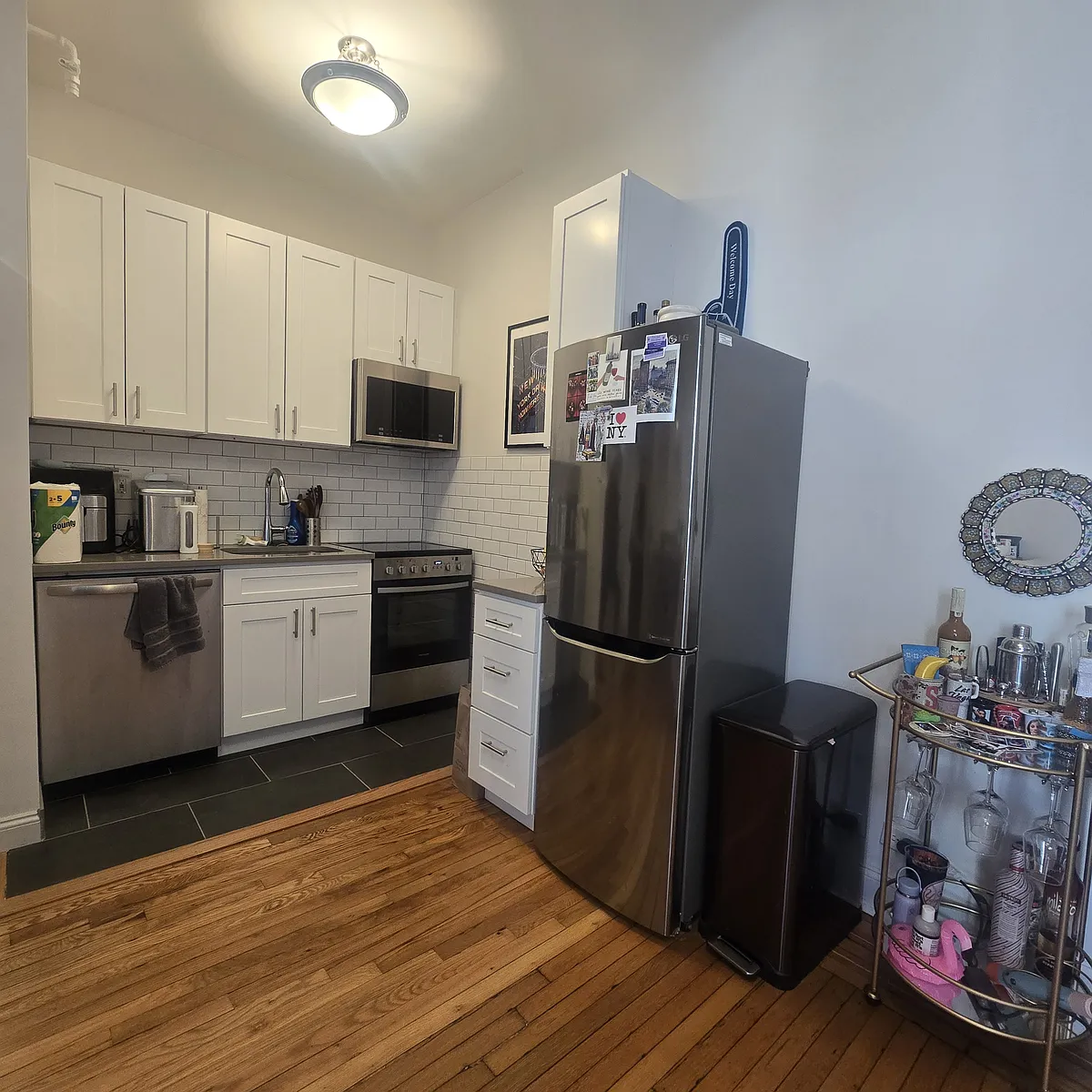 Building Photo - 509 Cathedral Pkwy #9C