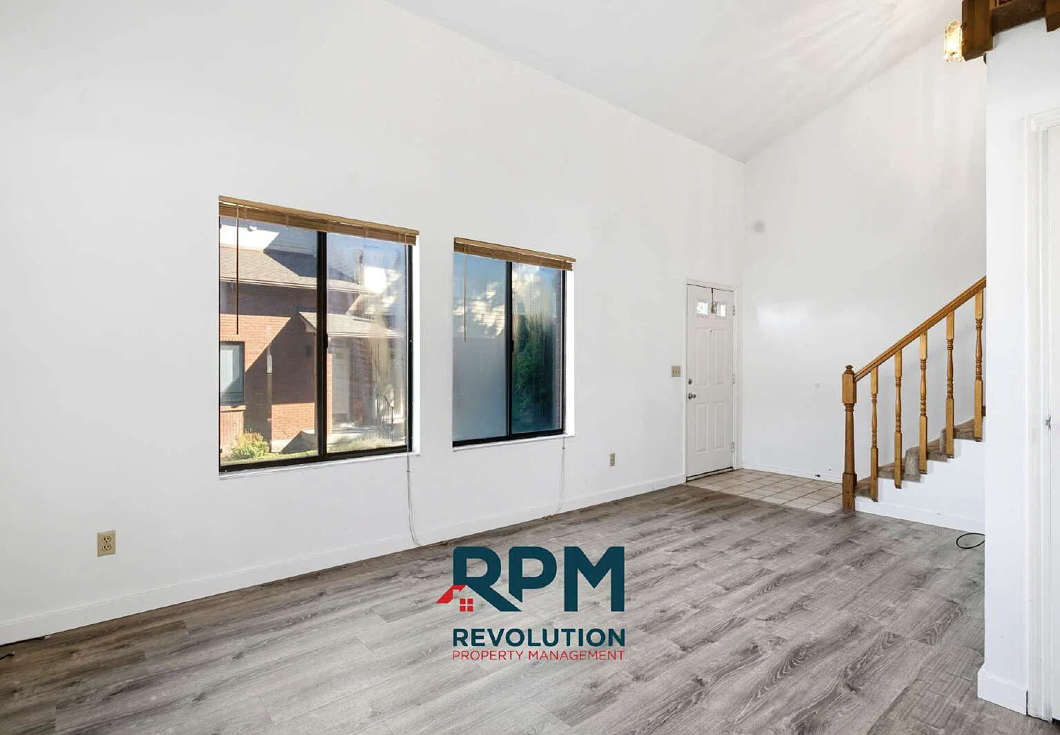 3 bed, 2.0 bath, 1344 sqft, $1,750 — Photo 2