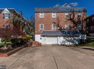 8840 Manchester St, Philadelphia, PA 19152
