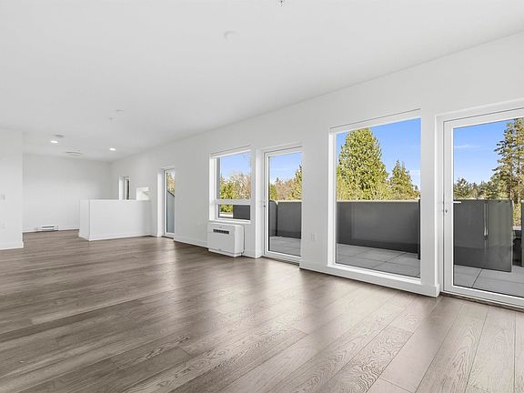 4th image of 3590 W 39th Ave #308