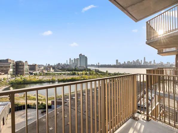 16 West Street image 3 of 35