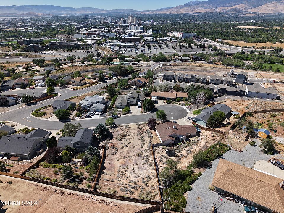 1st image of 665 Kane Ct