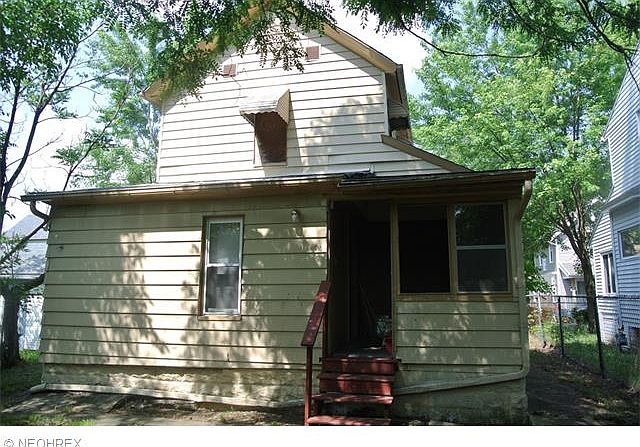 2nd image of 1141 Hinman Ct