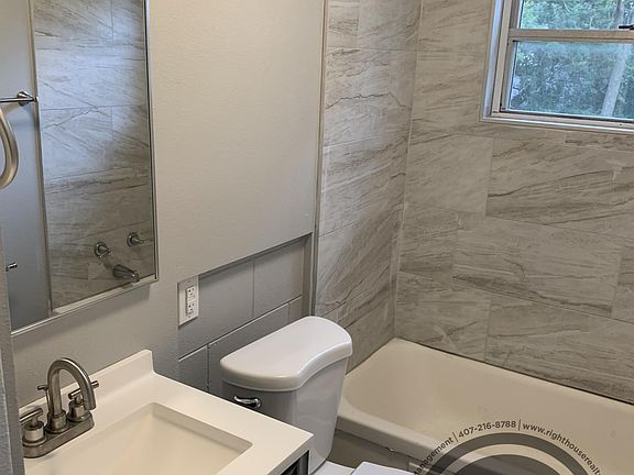 5th image of 1086 Hibiscus Ct APT 24
