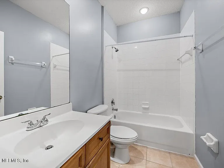 180 Calle El Jardin St #201 — Photo 15
