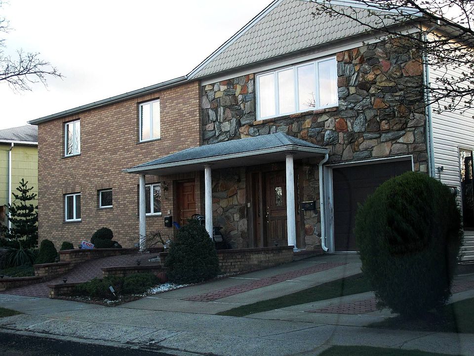 1st image of 78 Brook Ave