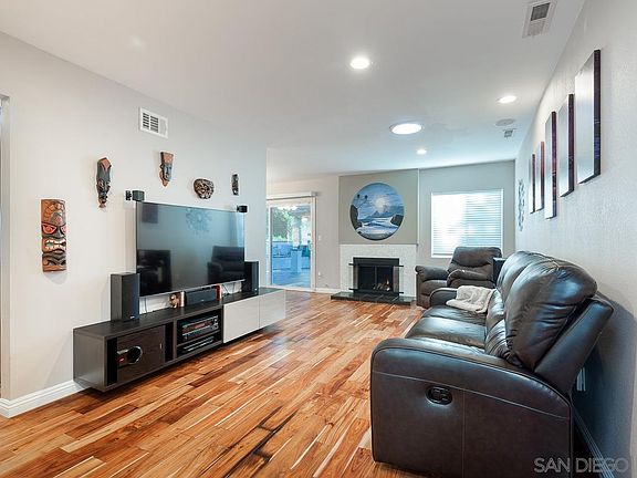 5th image of 4645 Cobb Dr
