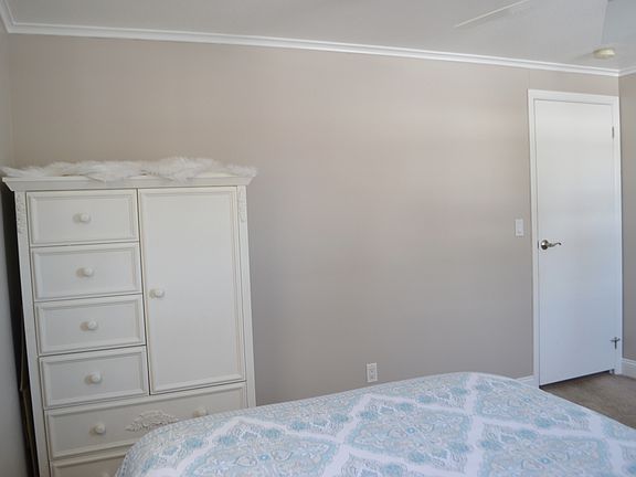 5th image of 750 Ennest Blvd