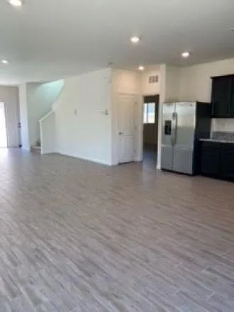 1056 Merrimack St — Photo 8