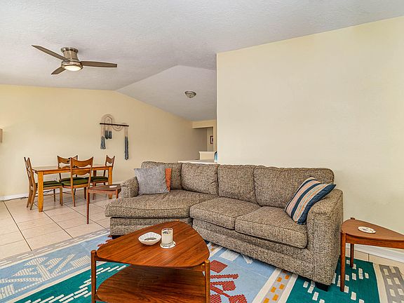 5th image of 160 Windrush Pl #11