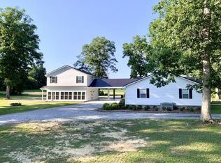 147 Holloway Dr, Tullahoma, TN 37388