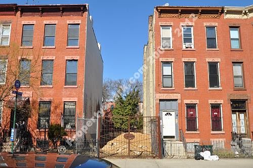 1st image of 642 Halsey St