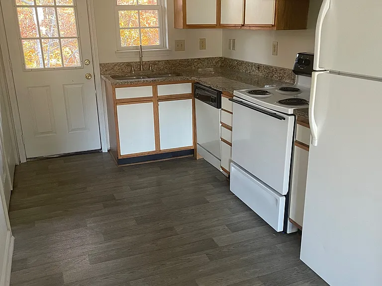 405 Farmer Rd #3-G — Photo 3