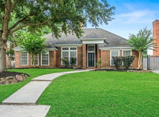 4214 Meadow Forest Ln, Kingwood, TX 77345