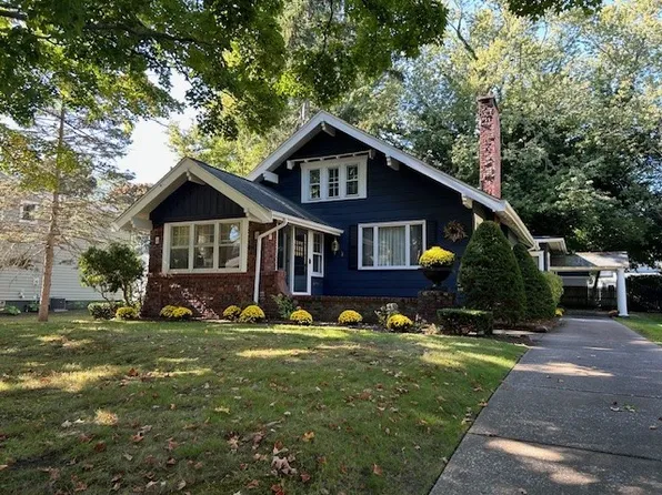 214 Lincoln Ave, Erie, PA 16505