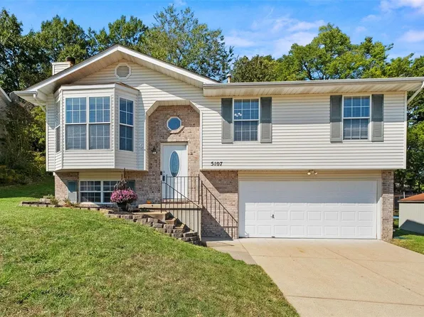 5107 Owl Ct, Imperial, MO 63052