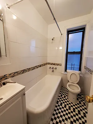 Rented by Supreme Plus Realty Group Inc | media 5