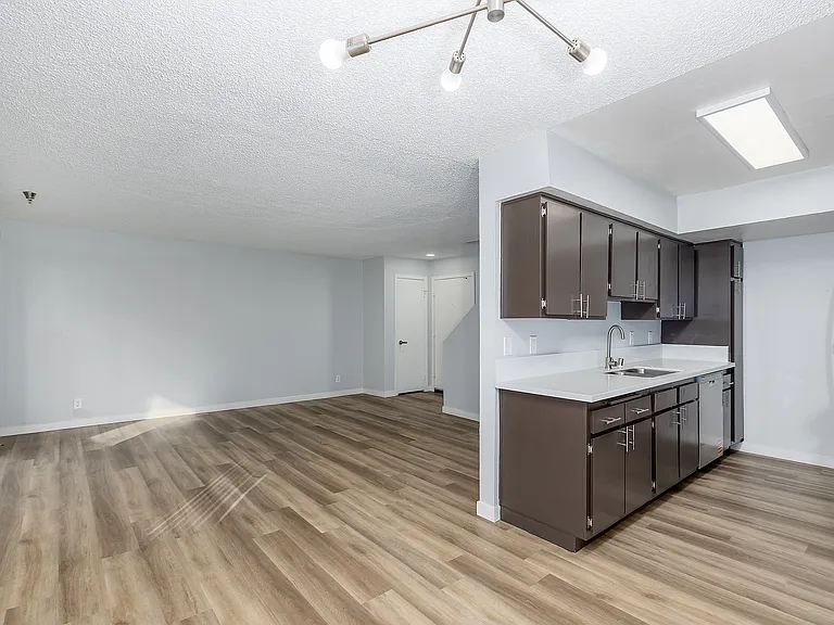 13929 Vanowen St — Photo 16