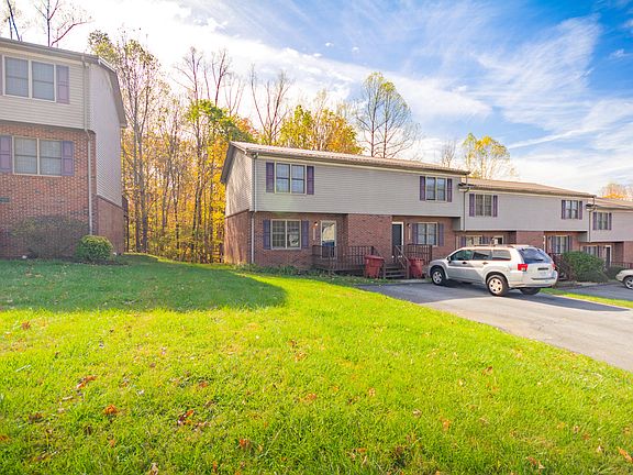 2nd image of 2257 Forest Acres Dr