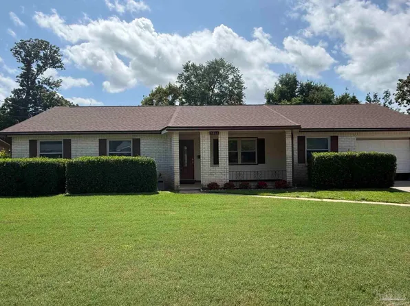 5861 Leesway Blvd, Pensacola, FL 32504