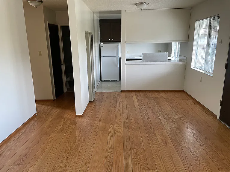 2450 Milvia Street — Photo 35
