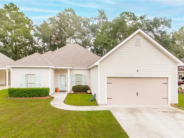 808 Saint Joseph Dr, Ponchatoula, LA 70454