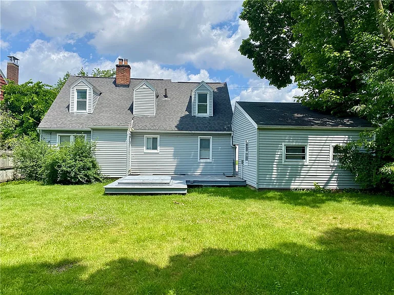 35 Westmoreland Dr — Photo 26