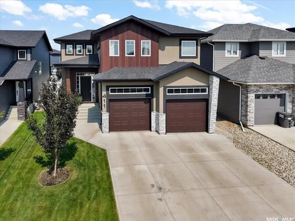 411 Dagnone TERRACE, Saskatoon, SK S7V 0P7