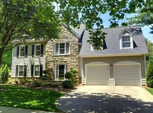 2303 Henslowe Dr, Potomac, MD 20854
