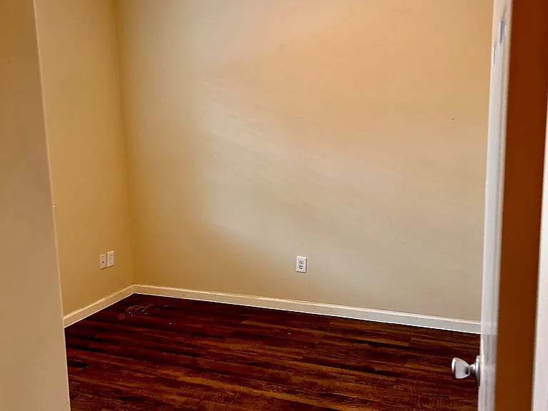 21459 W Wallis Dr #B — Photo 11