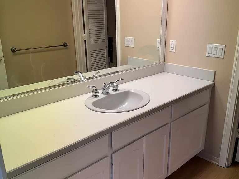 2718 Azalea Ave — Photo 11