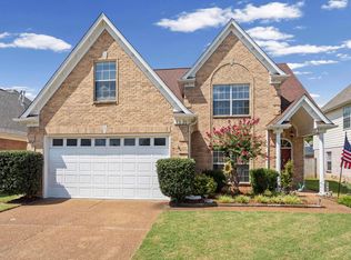 9320 S Fairmont Cir, Collierville, TN 38017