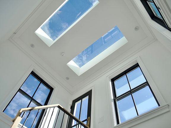 5th image of 1227 N 6th St #3R