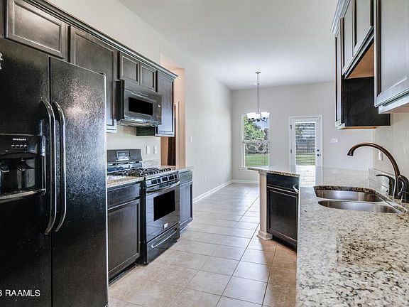 2nd image of 415 Elwick Dr