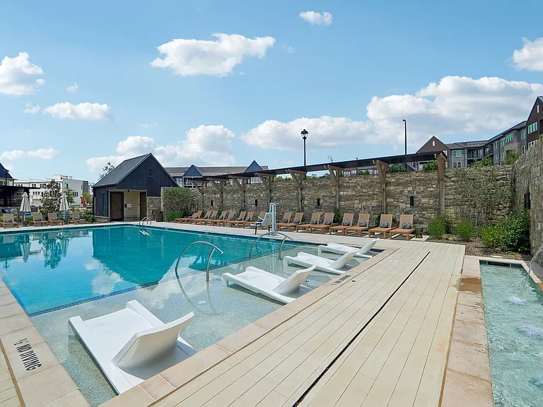 NOVEL River District By Crescent Communities — Photo 12