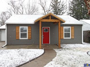 2910 S 42nd St, Lincoln, NE 68506