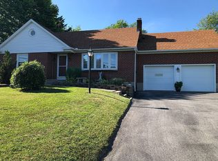 132 Cherry Hill Rd, Nazareth, PA 18064