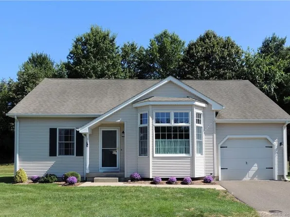 16 Hillside Farms Drive #16, East Windsor, CT 06016