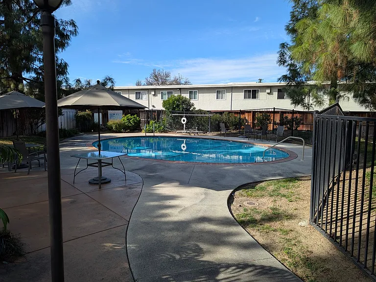 1699 Laguna St #201 — Photo 13