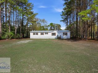 196 Barn Road Cir, Jesup, GA 31545