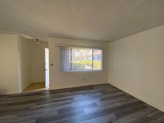 2nd image of 6035 California Ave