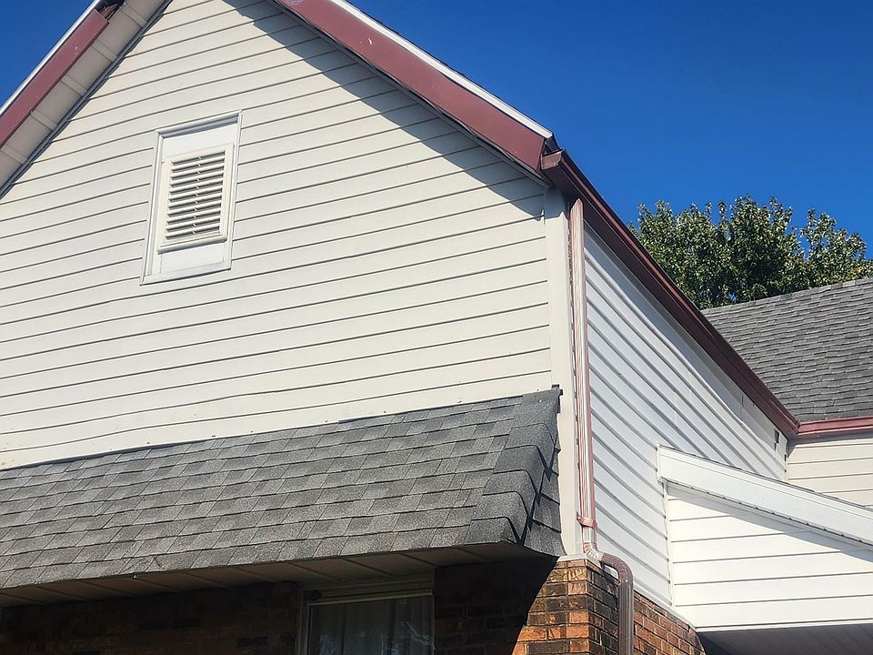 2nd image of 1027 N 4th Ave