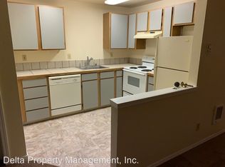 1230 Ash Ave APT 4, Marysville, WA 98270