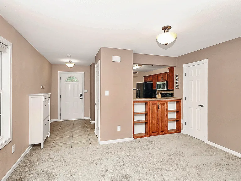 5227 Silabert Ave — Photo 12