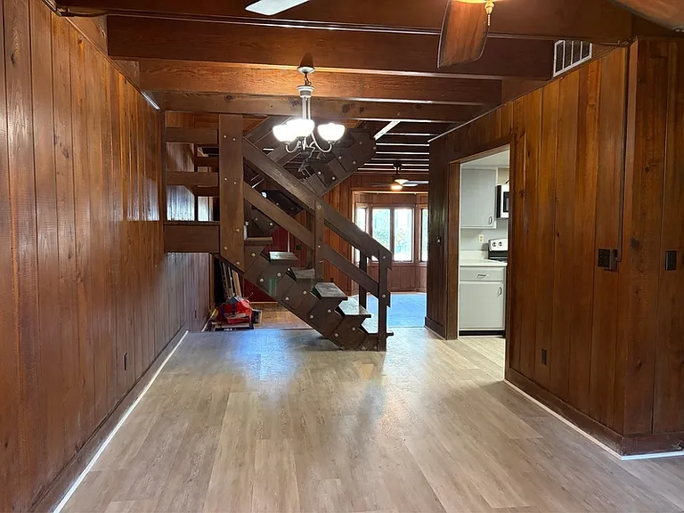 133 Oak St #4-1 — Photo 10